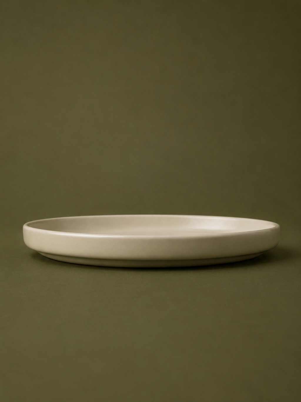 Minimalist Cream Dinner Platter