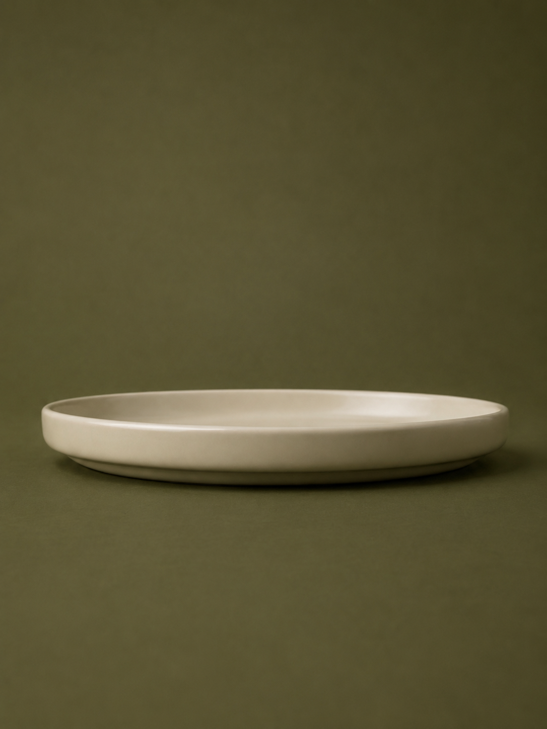 Minimalist Cream Dinner Platter