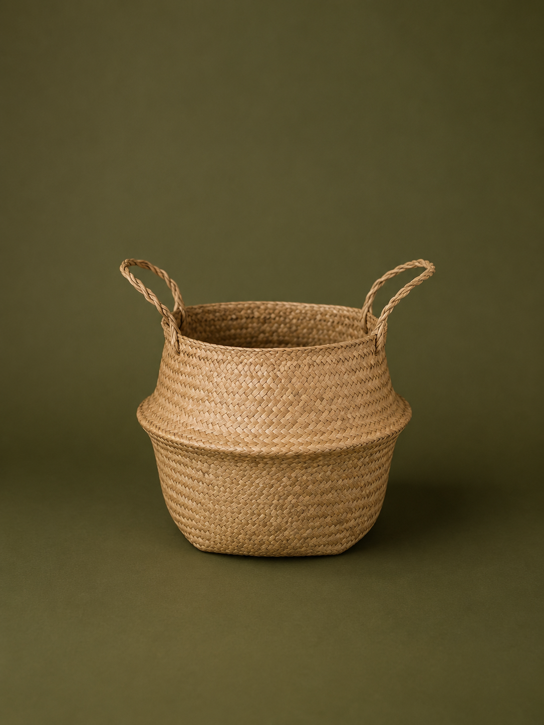 Natural Seagrass Belly Basket